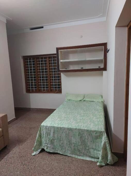 Home At Guruvayur 2 Ac Room,1 Single Bed,Kitchen ภายนอก รูปภาพ